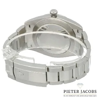 Foto 5 di 9: Rolex Datejust 41 Black dial Ref. 126300