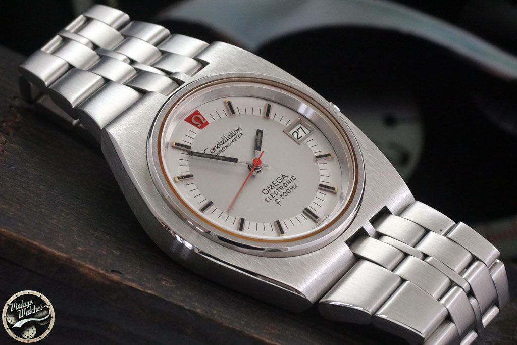 Omega CONSTELLATION CHRONOMETER D SHAPE ELECTRONIC F300HZ