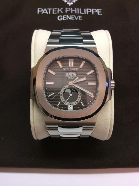 Patek Philippe Nautilus 5726/1A-001