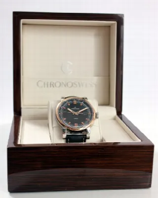 Foto 5 di 7: Chronoswiss Grand Pacific gold/steel