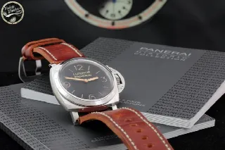 Foto 4 di 6: Panerai PAM 372 FULL SET
