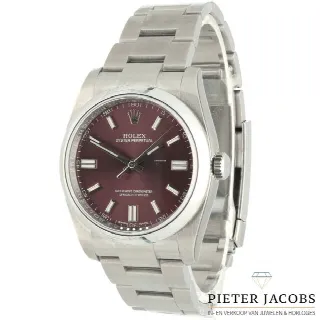 Foto 1 di 8: Rolex ref 116000 red grape dial