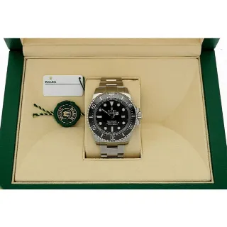 Foto 7 di 7: Rolex Sea-Dweller Deepsea 126660 