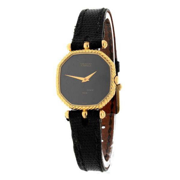 Van Cleef & Arpels 18 K. Dress watch, onix dial
