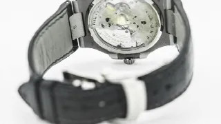 Foto 9 di 11: Patek Philippe Nautilus - Riserva oro bianco brillanti