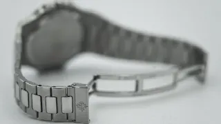 Foto 11 di 15: Patek Philippe Nautilus - Riserva di carica