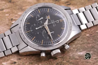 Foto 3 di 8: Omega Speedmaster ref. 2915-2 FAP Militare– Prezzo su richiesta –