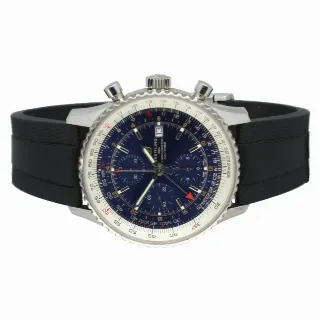 Foto 4 di 7: Breitling Navitimer World GMT 46