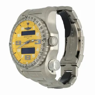 Foto 3 di 7: Breitling Emergency Cobra Yellow Dial 51mm Ref.E76325