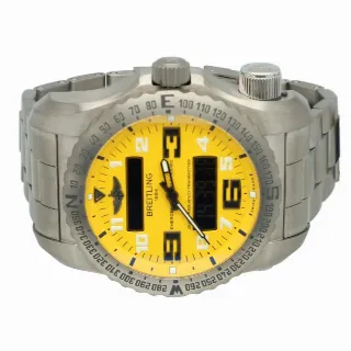 Foto 4 di 7: Breitling Emergency Cobra Yellow Dial 51mm Ref.E76325