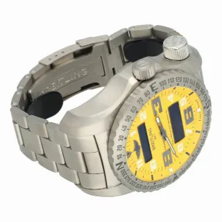 Foto 5 di 7: Breitling Emergency Cobra Yellow Dial 51mm Ref.E76325