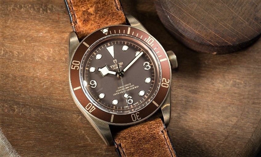 BLACK BAY BRONZE TUDOR 