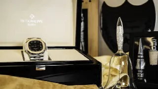 Foto 7 di 15: Patek Philippe Nautilus - Riserva di carica